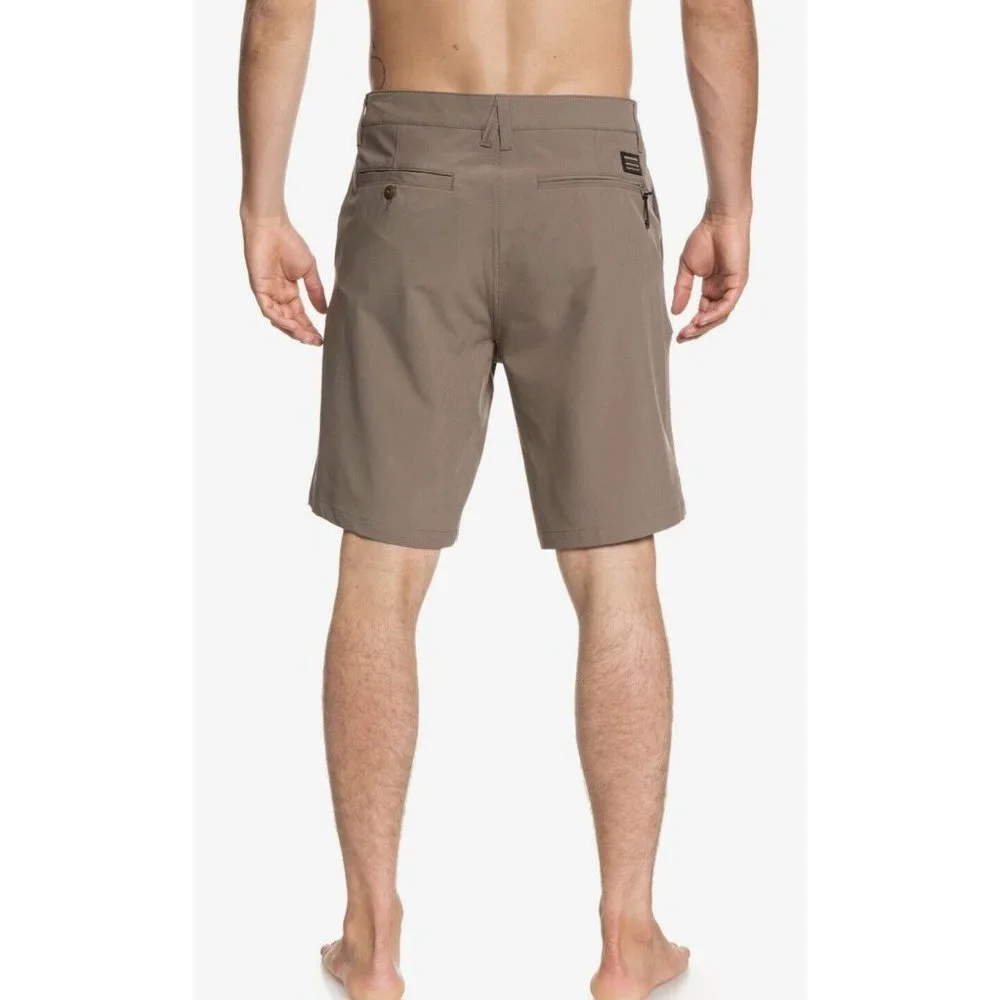 $50 Quiksilver Men's Union Amphibian 20” Boardshort Beach Walking Short Size 29